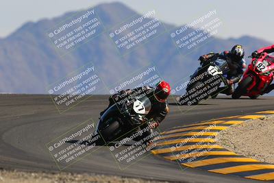 media/Oct-30-2022-CVMA (Sun) [[fb421c3cec]]/Race 10 Supersport Middleweight Shootout/